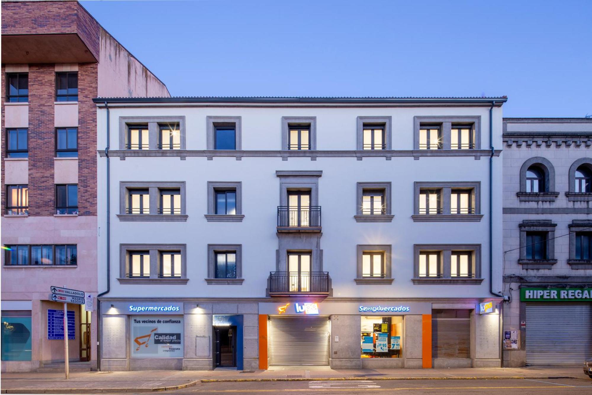 Apartamentos Turisticos D10 Ávila Exteriér fotografie